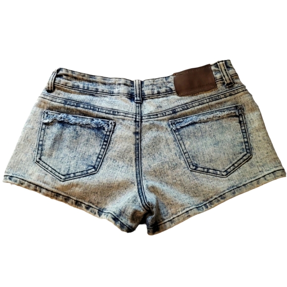 The Classic Comic Book Print Womens Denim Shorts sz M - Picture 2 of 9